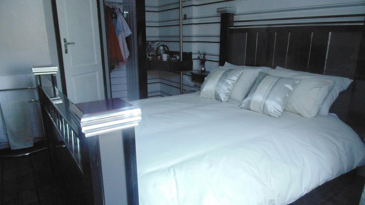 אלנס Westmore Bed & Breakfast מראה חיצוני תמונה